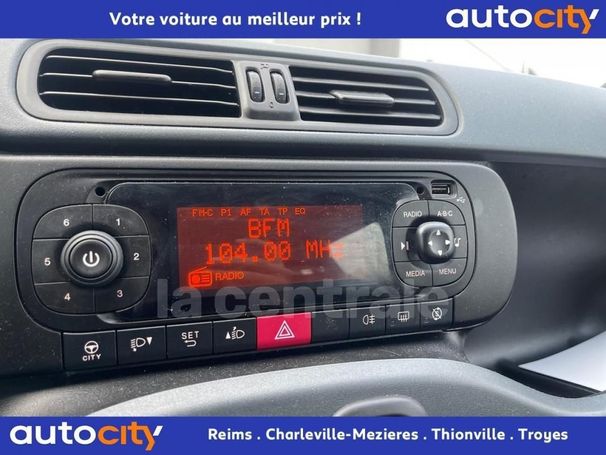 Fiat Panda 1.0 Hybrid Easy 51 kW image number 9