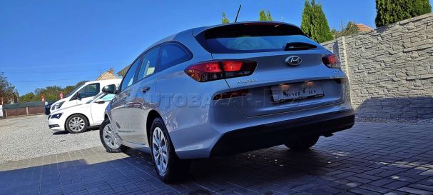 Hyundai i30 1.6 CRDI 85 kW image number 3