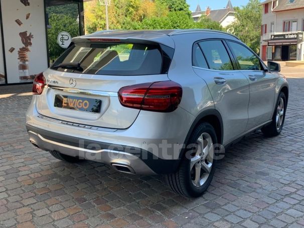 Mercedes-Benz GLA 180 7G-DCT 90 kW image number 16