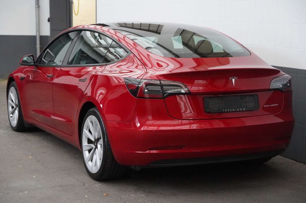 Tesla Model 3 Long Range AWD 366 kW image number 3