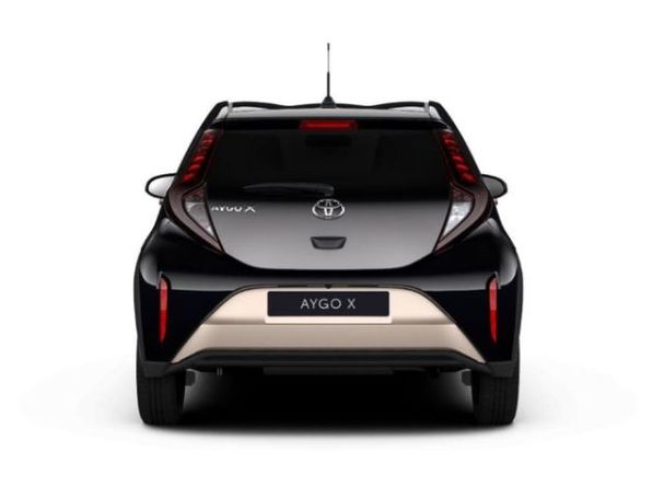 Toyota Aygo X 53 kW image number 5