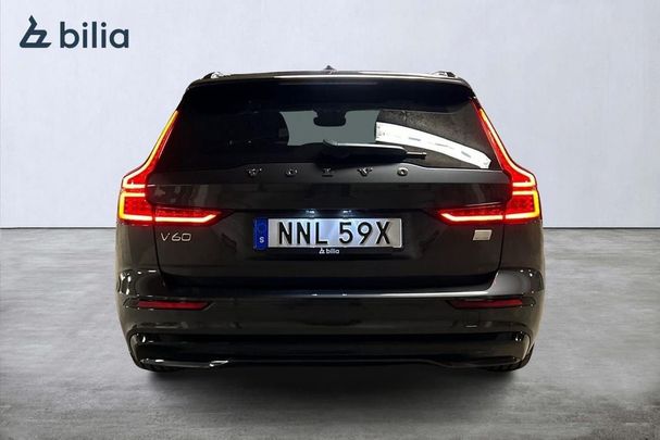 Volvo V60 T6 Recharge AWD Ultimate 261 kW image number 2