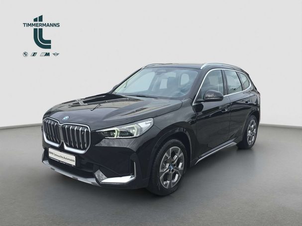 BMW iX1 xDrive30 230 kW image number 1