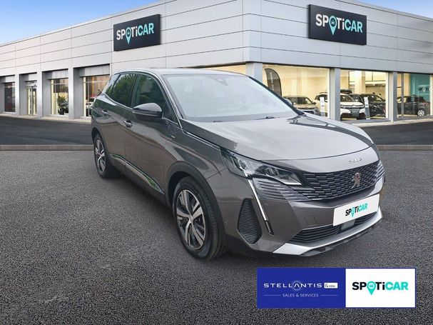 Peugeot 3008 Hybrid 165 kW image number 2