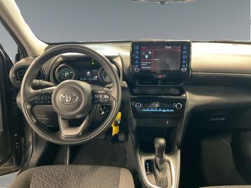 Car image 11