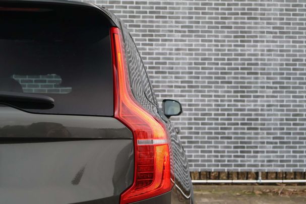 Volvo XC90 Recharge T8 AWD 287 kW image number 13