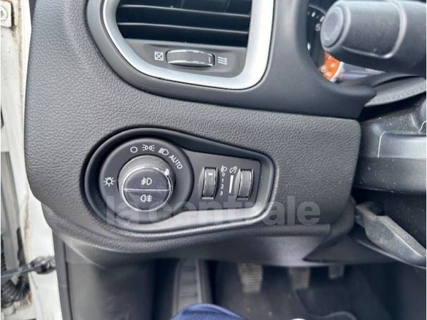 Jeep Renegade 1.4 MultiAir 103 kW image number 17