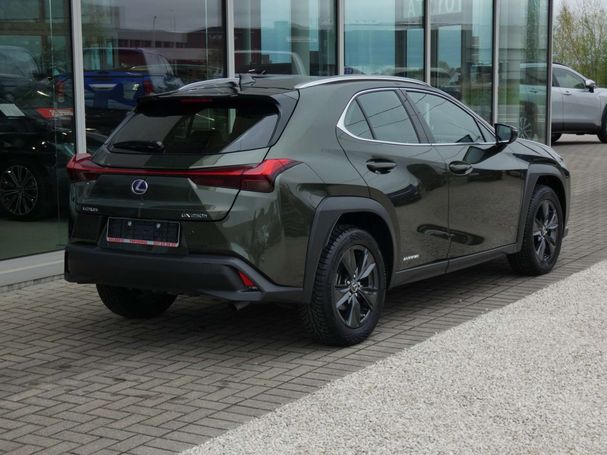 Lexus UX 250h 135 kW image number 25