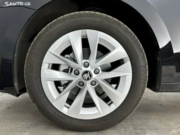 Car image 31