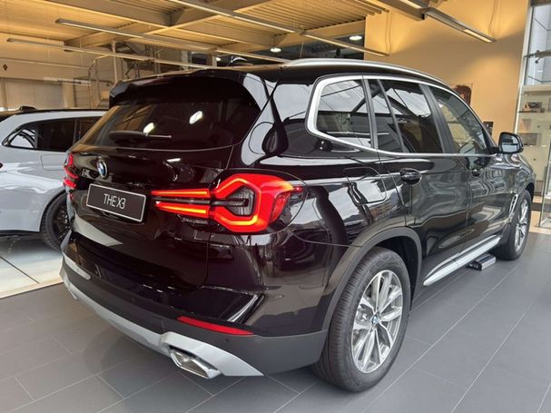 BMW X3 sDrive 110 kW image number 3