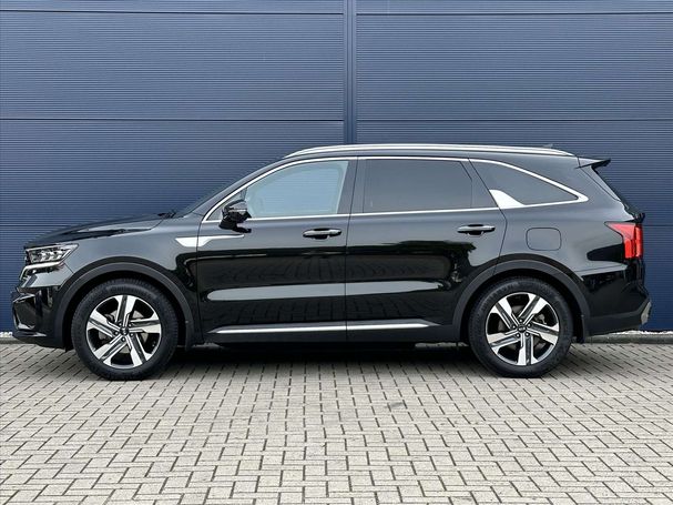 Kia Sorento 1.6 T-GDI 169 kW image number 3