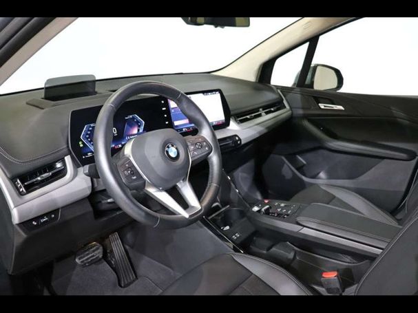 BMW 216i Active Tourer Active Tourer 90 kW image number 4