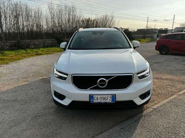 Volvo XC40 D3 Geartronic 110 kW image number 4