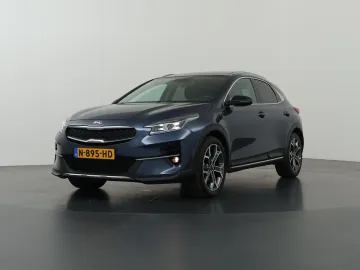 Car image 40