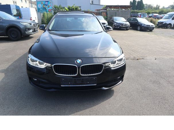 BMW 320d Touring Advantage 140 kW image number 23