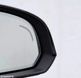 Car image 35