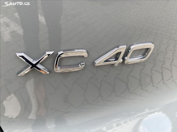 Volvo XC40 B3 Plus Dark 120 kW image number 29