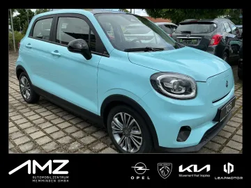 Car image 4