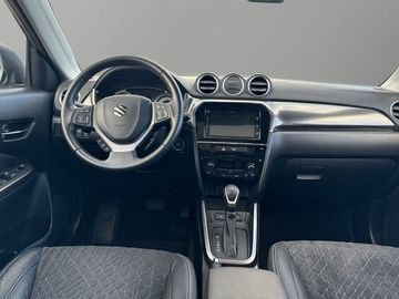 Car image 15