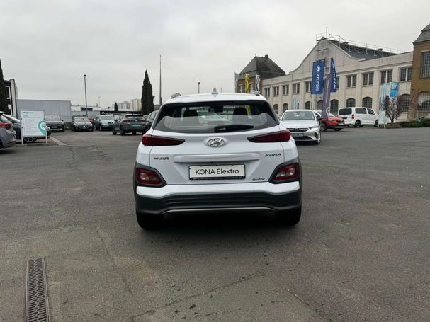 Hyundai Kona 100 kW image number 5