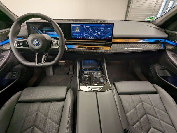 BMW i5 eDrive40 M Sport 250 kW image number 9