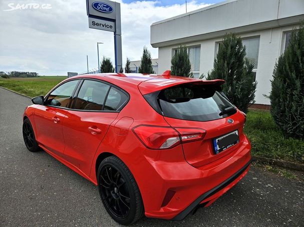 Ford Focus ST 2.3 206 kW image number 4