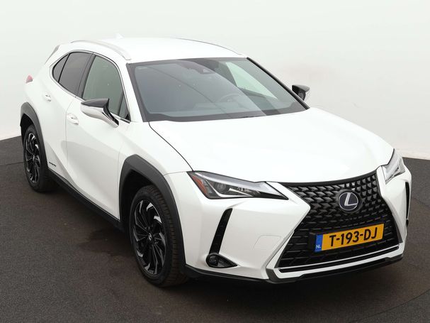 Lexus UX 250h 135 kW image number 23