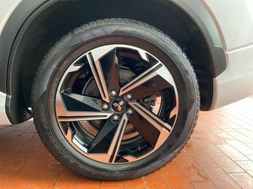 Car image 29