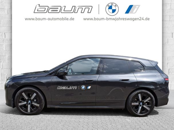 BMW iX xDrive40 240 kW image number 4