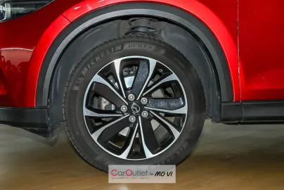 Car image 21