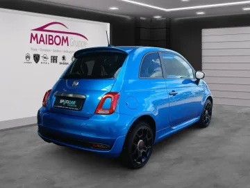 Car image 5