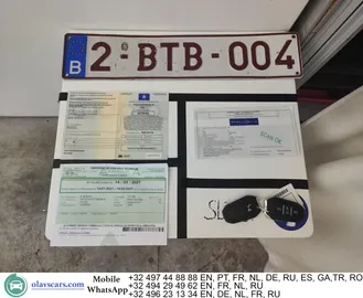 Car image 13