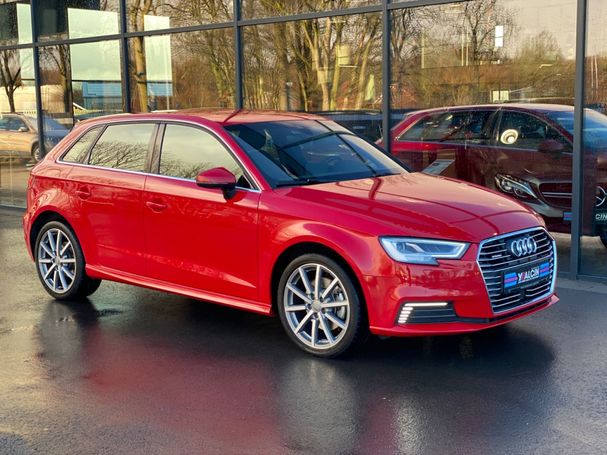 Audi A3 40 e-tron S-line Sportback 150 kW image number 19