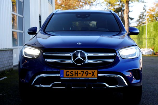 Mercedes-Benz GLC 300 e 4Matic 235 kW image number 20