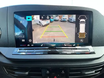 Car image 22