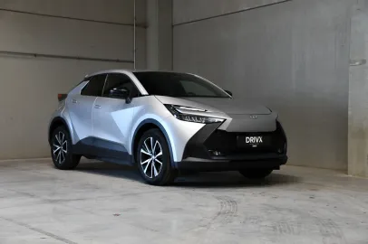 Car image 2