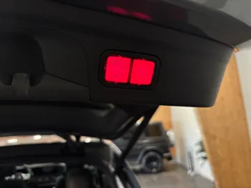 Car image 33