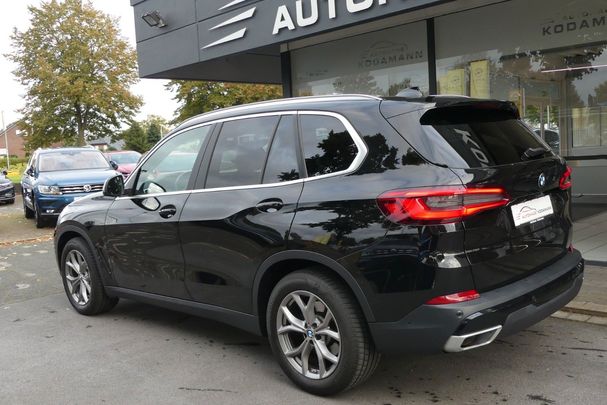 BMW X5 xDrive30d 195 kW image number 6