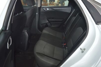 Car image 38