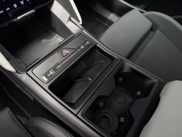 Car image 41