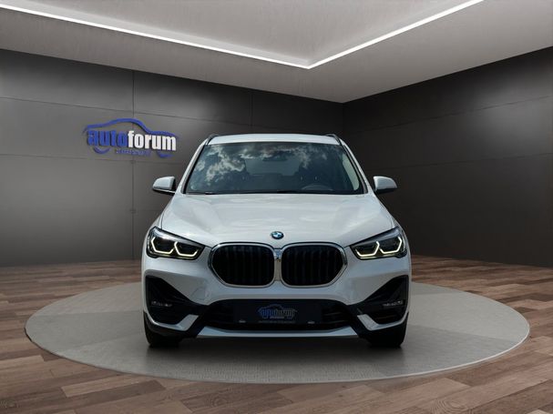 BMW X1 xDrive25i Sport Line 170 kW image number 3