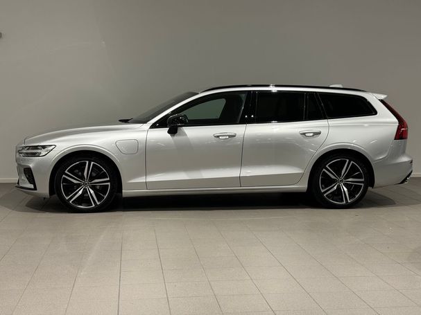 Volvo V60 T8 R Design AWD 293 kW image number 1