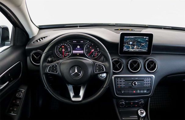 Mercedes-Benz A 160 d 66 kW image number 11