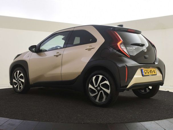 Toyota Aygo X 1.0 VVT-i 53 kW image number 3