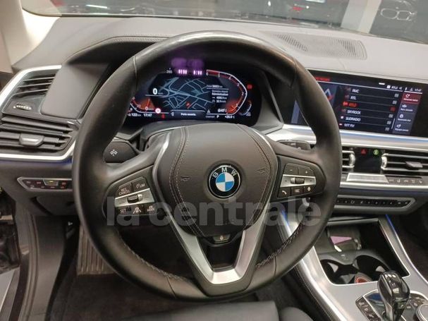 BMW X5 xDrive30d xLine 195 kW image number 24