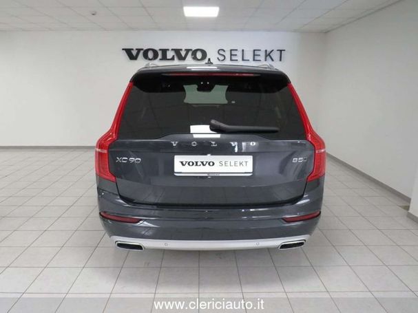 Volvo XC90 B5 AWD Momentum 173 kW image number 9