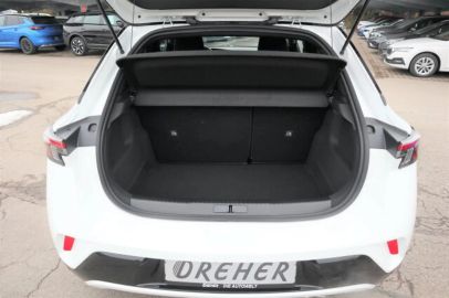 Car image 27