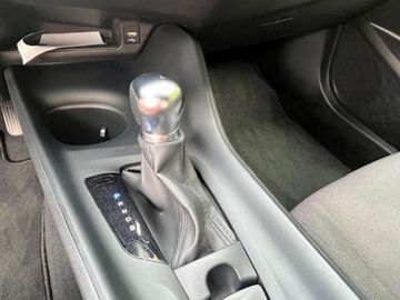 Car image 11