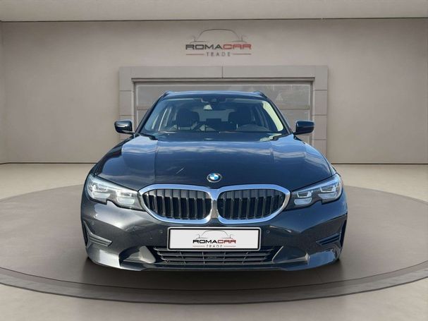 BMW 318d Touring 110 kW image number 3