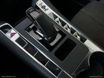 Car image 37